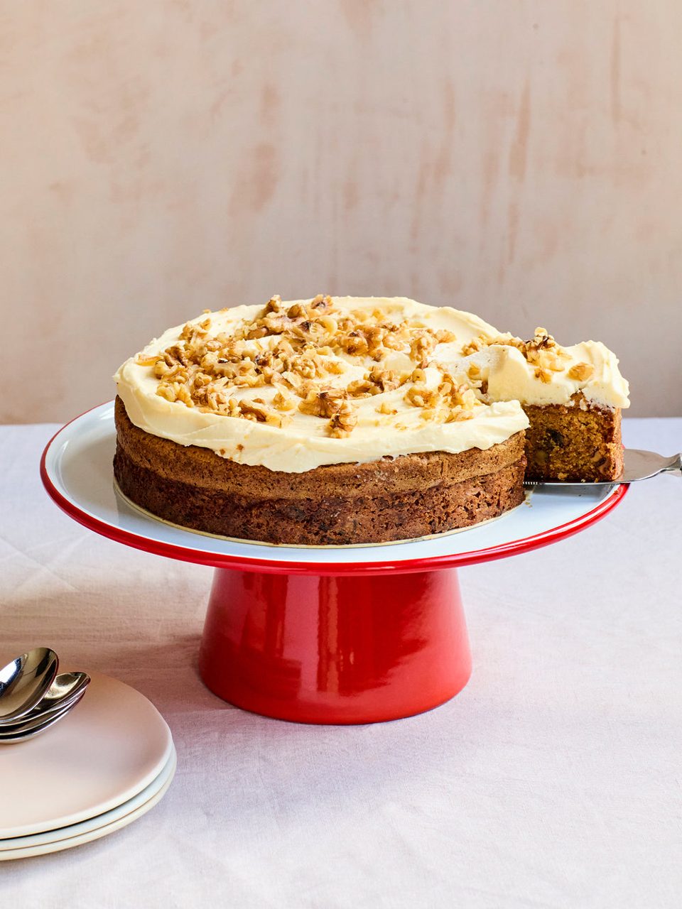 Carrot and walnut cake