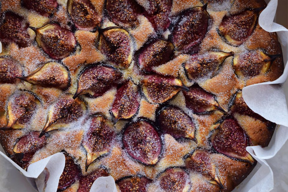 Vijg, yoghurt en amandelcake