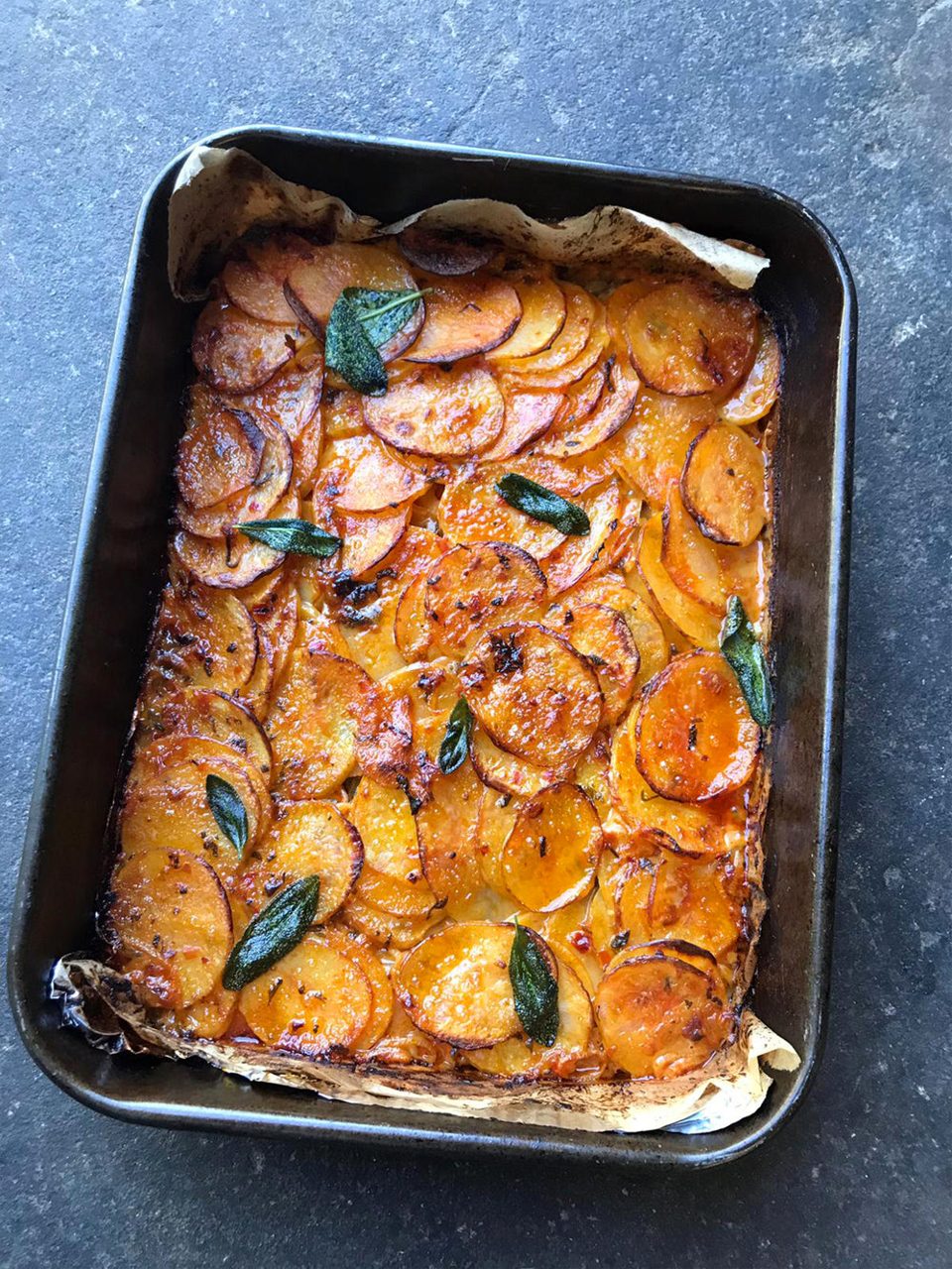 Harissa and gruyère gratin