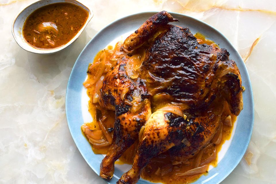 Pavo asado con salsa de chile ancho