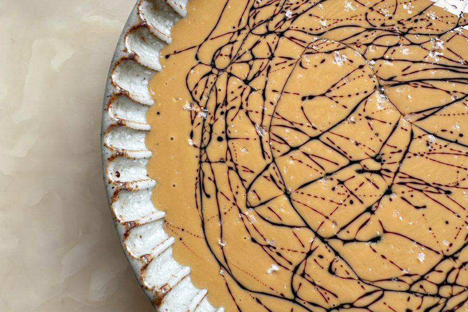 Tahini con jarabe de algarroba