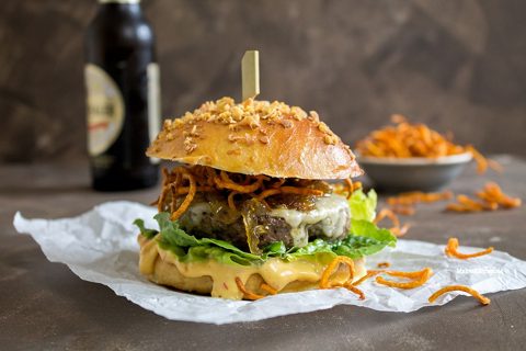 Beef Burger with Chili Mayo & Sweet Potato Crisps