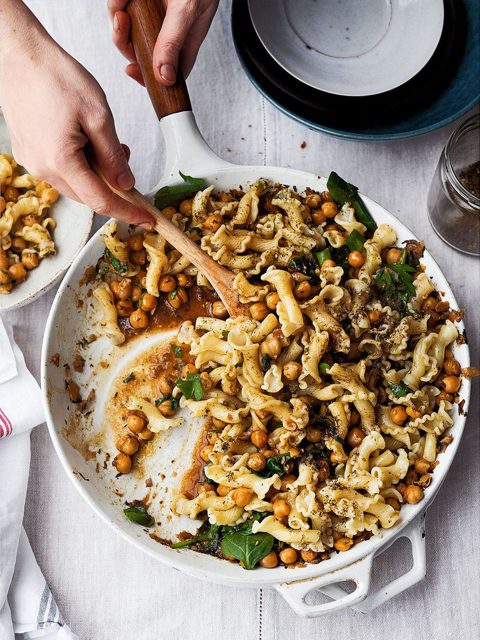Gigli met kikkererwten en za'atar