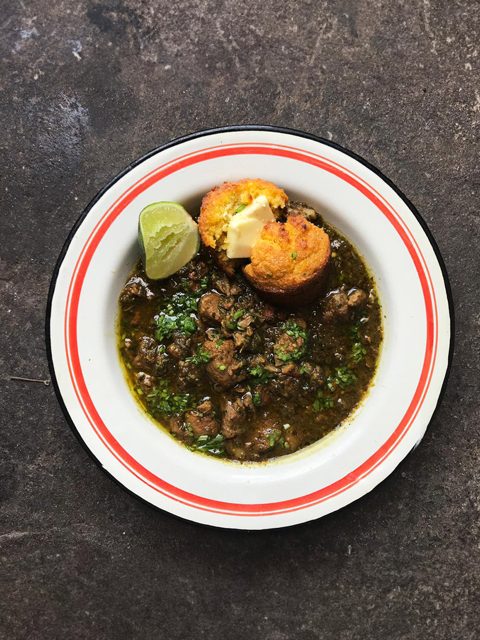 Green chilli con carne with warm cornbread
